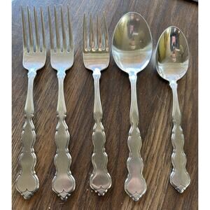 Vtg Oneida VALERIE Distinction Deluxe Stainless Flatware - set of 5 Forks Spoons